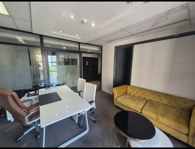 911M² OFFICE TO LET IN SANDTON CENTRAL